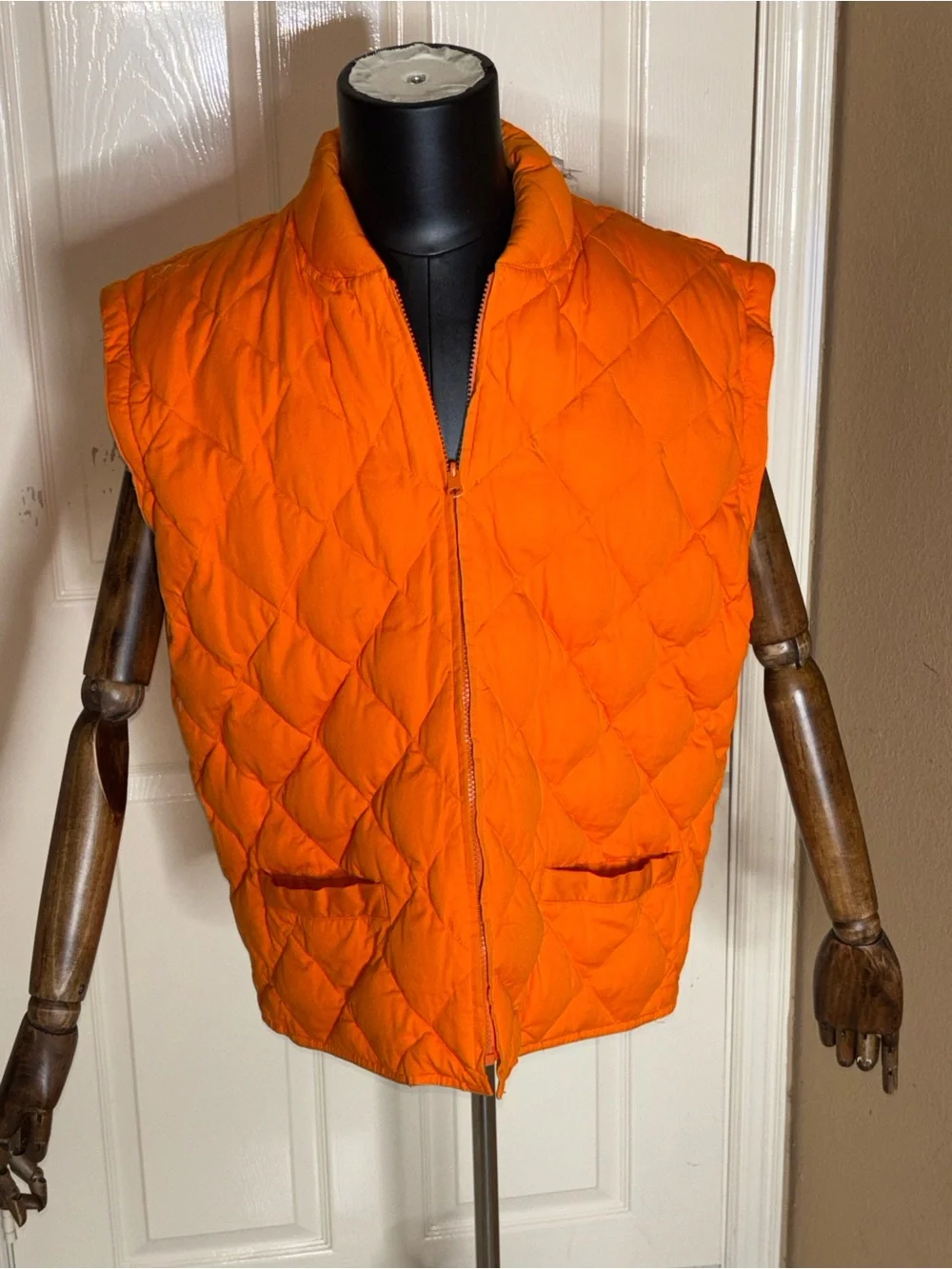 Vintage J Crew Men's Quilted Down Convertible  Jacket Vest Orange Large